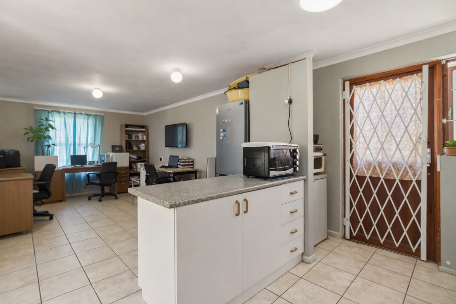 3 Bedroom Property for Sale in Fairview Golf Estate Western Cape